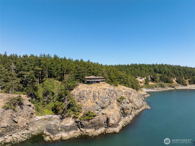 189 Calle Aguila, Lopez Island, WA 98261
