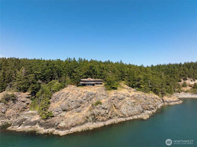 189 Calle Aguila, Lopez Island, WA 98261