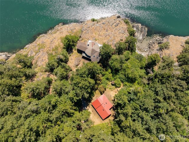 189 Calle Aguila, Lopez Island, WA 98261