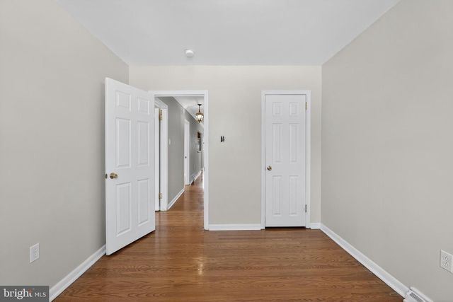 811 BORBECK AVE, Philadelphia, PA 19111