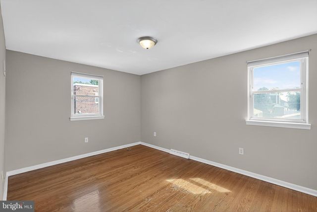 811 BORBECK AVE, Philadelphia, PA 19111