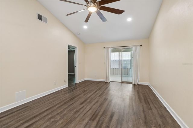 10780 43RD STREET N 707, Clearwater, FL 33762