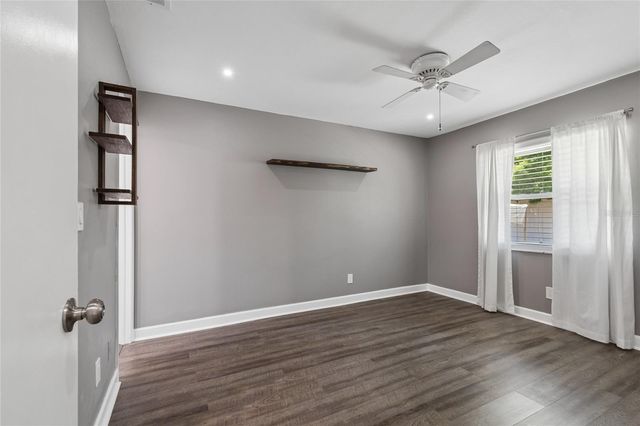 10780 43RD STREET N 707, Clearwater, FL 33762