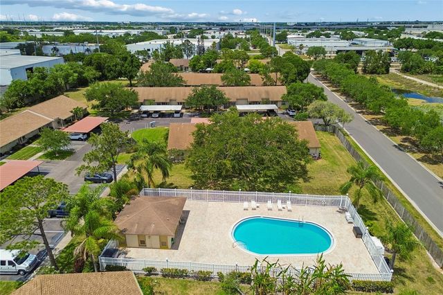 10780 43RD STREET N 707, Clearwater, FL 33762