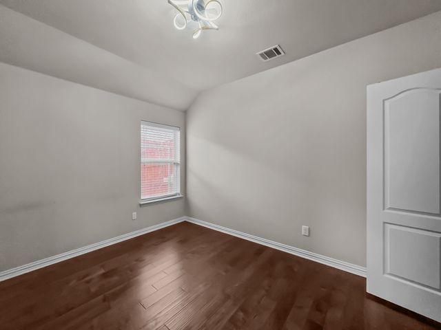 3205 Ridgeway Drive, Mckinney, TX 75071