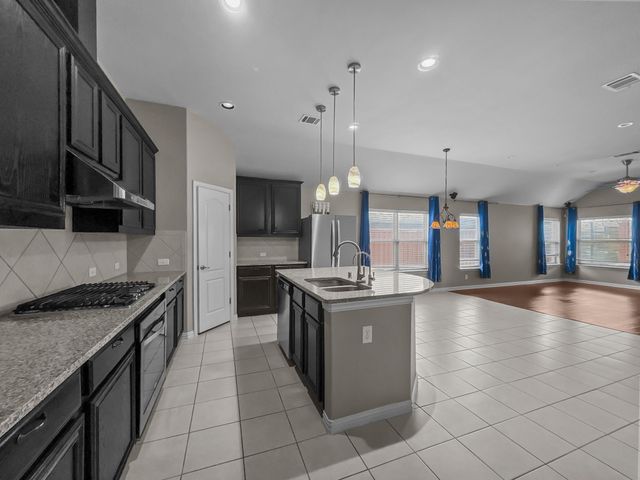 3205 Ridgeway Drive, Mckinney, TX 75071