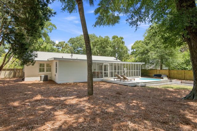 37 32nd Avenue, Isle Of Palms, SC 29451