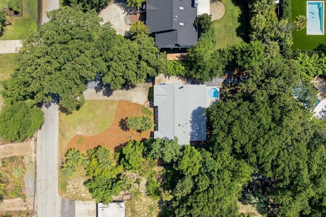 37 32nd Avenue, Isle Of Palms, SC 29451