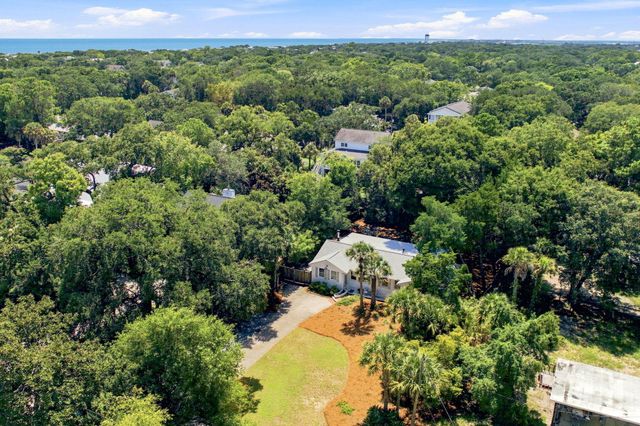 37 32nd Avenue, Isle Of Palms, SC 29451