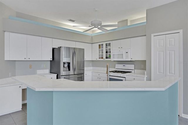 5106 FAR OAK CIRCLE, Sarasota, FL 34238