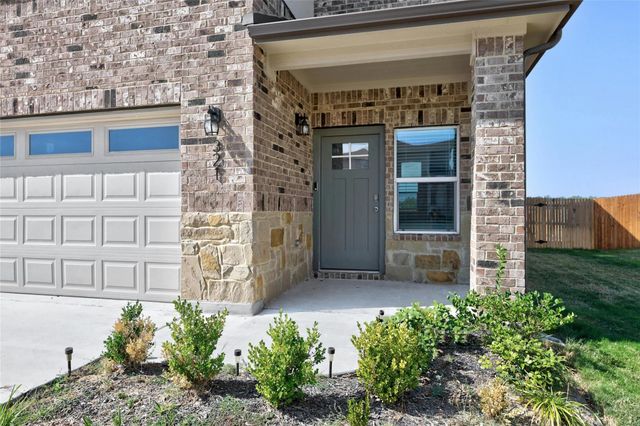 321 Brody LN, Georgetown, TX 78626