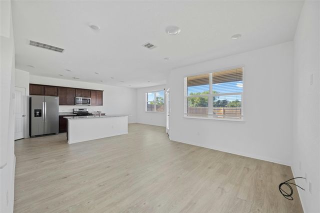 321 Brody LN, Georgetown, TX 78626