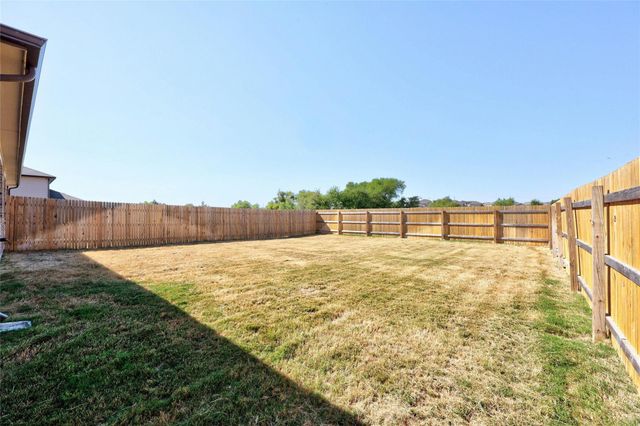 321 Brody LN, Georgetown, TX 78626