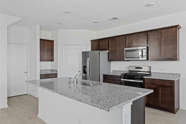 321 Brody LN, Georgetown, TX 78626