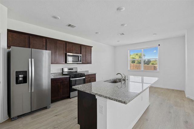 321 Brody LN, Georgetown, TX 78626