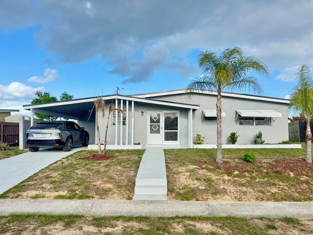 809 Gilbert Street, Sebastian, FL 32958