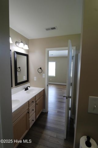 307 Basil Court, Hubert, NC 28539