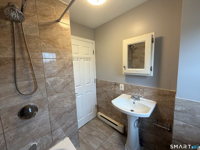 343 Park Street, Bristol, CT 06010