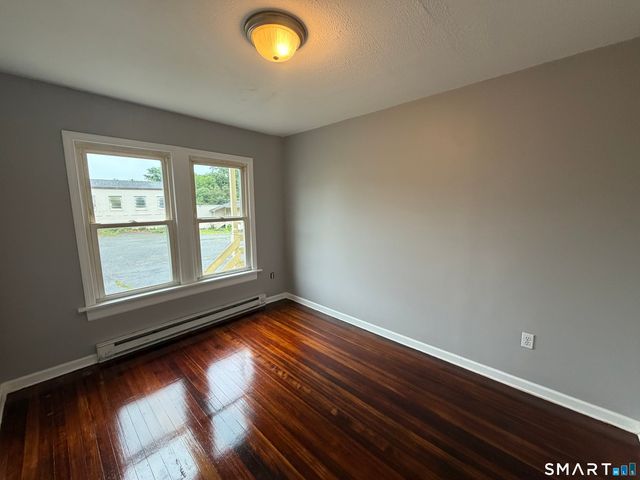 343 Park Street, Bristol, CT 06010