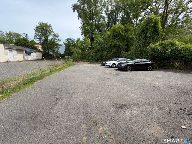343 Park Street, Bristol, CT 06010