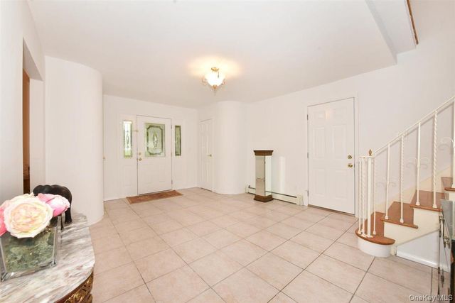 17 Greenvale Drive, East Northport, NY 11731
