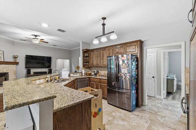 429 Collin Street, Nevada, TX 75173