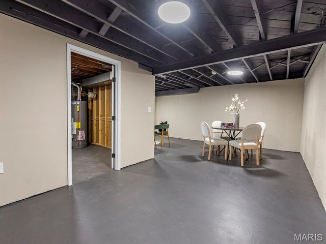 745 Mullanphy Road, Florissant, MO 63031