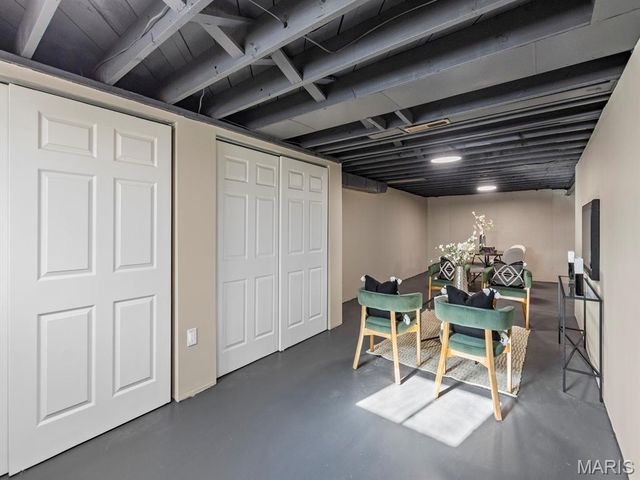 745 Mullanphy Road, Florissant, MO 63031