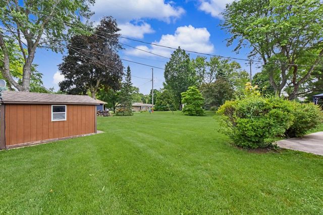 S68W13026 Bristlecone LANE, Muskego, WI 53150