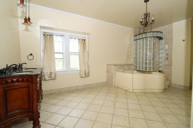 116 10th STREET, Racine, WI 53403