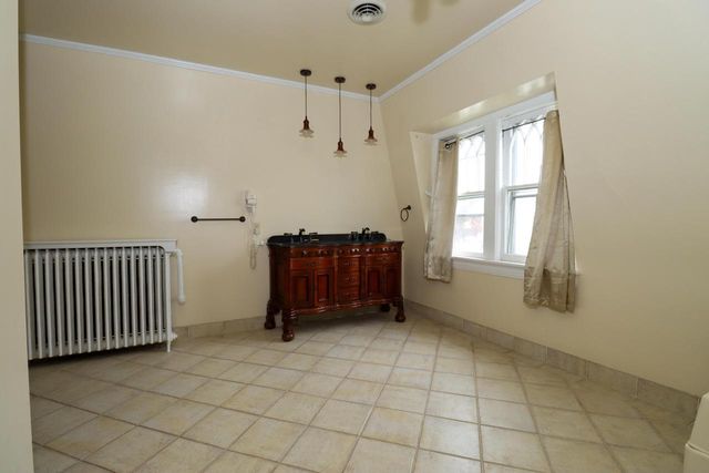 116 10th STREET, Racine, WI 53403