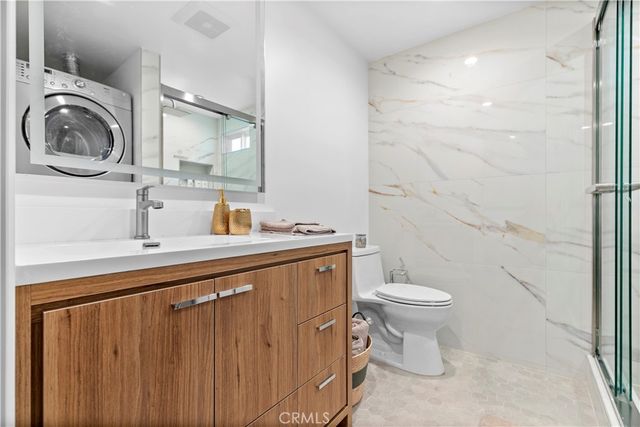 6712 Ventura Canyon Avenue, Van Nuys, CA 91401