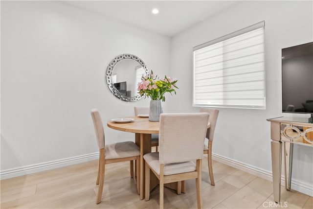 6712 Ventura Canyon Avenue, Van Nuys, CA 91401