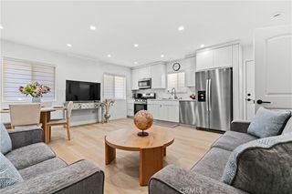 6712 Ventura Canyon Avenue, Van Nuys, CA 91401