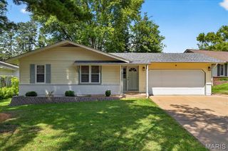 449 Madrina Court, Ballwin, MO 63021