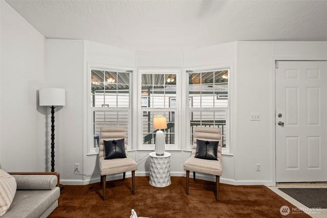 998 Mahogany Lane NW, Bremerton, WA 98311