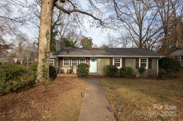 3801 Sudbury Road, Charlotte, NC 28205