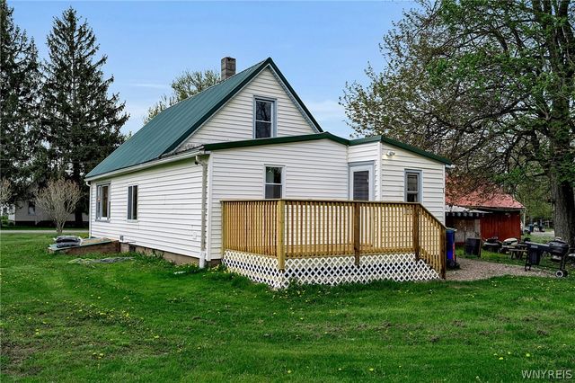15155 White City Road, Barre, NY 14411