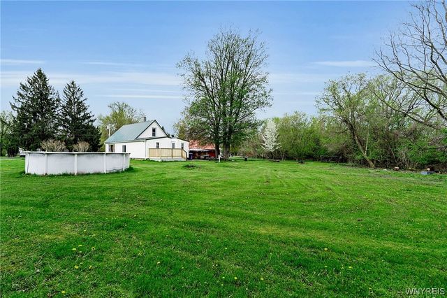 15155 White City Road, Barre, NY 14411