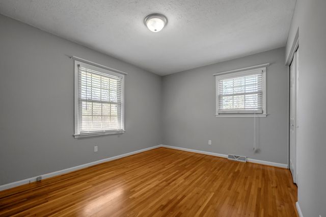 3339 Sutherland Drive, Lexington, KY 40517