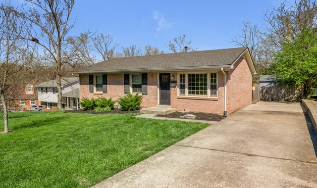3339 Sutherland Drive, Lexington, KY 40517