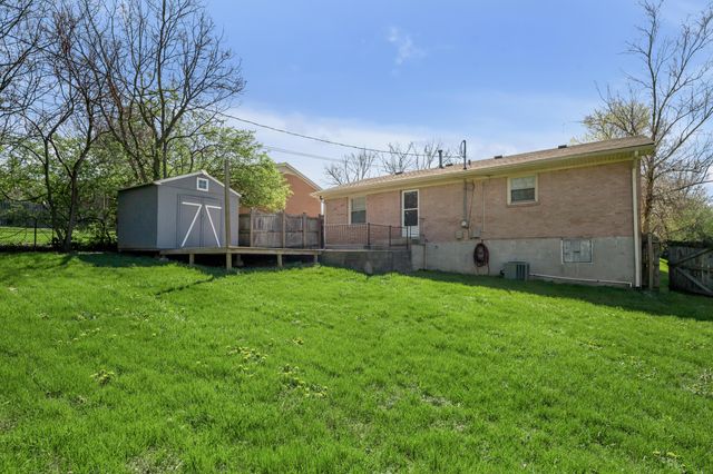 3339 Sutherland Drive, Lexington, KY 40517