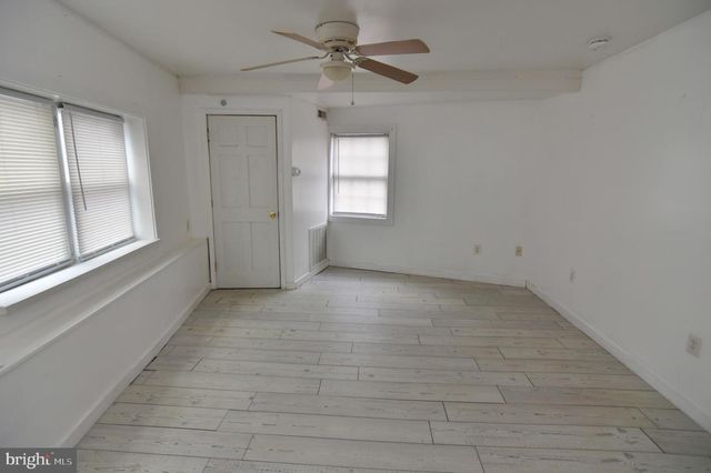 122 FIVE POINT AVE, Martinsburg, WV 25404