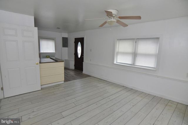 122 FIVE POINT AVE, Martinsburg, WV 25404