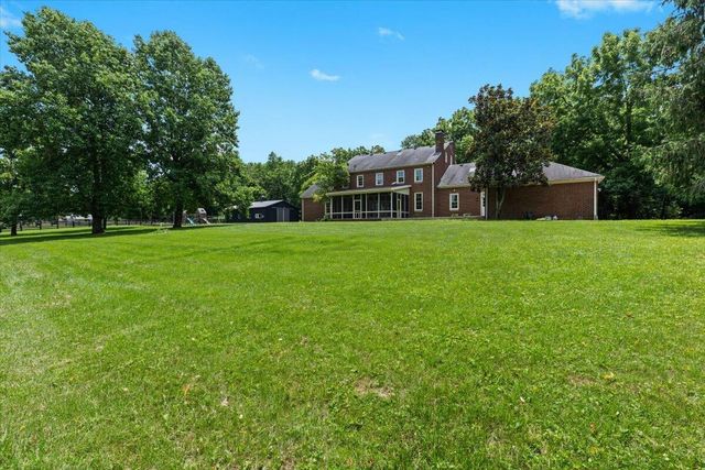 4001 Shannon Run Road, Versailles, KY 40383