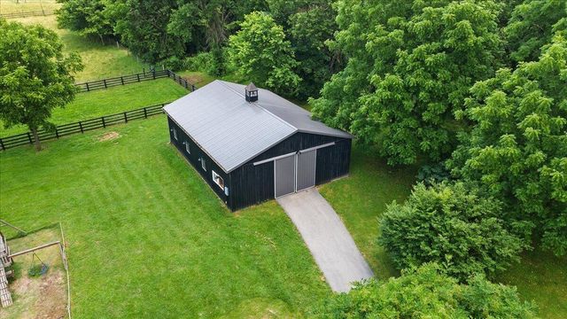 4001 Shannon Run Road, Versailles, KY 40383