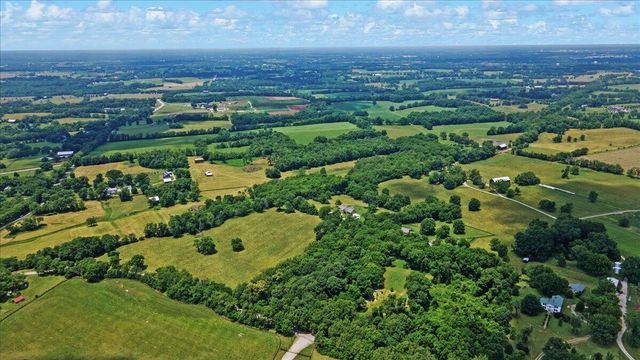 4001 Shannon Run Road, Versailles, KY 40383