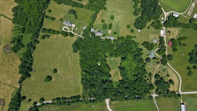 4001 Shannon Run Road, Versailles, KY 40383