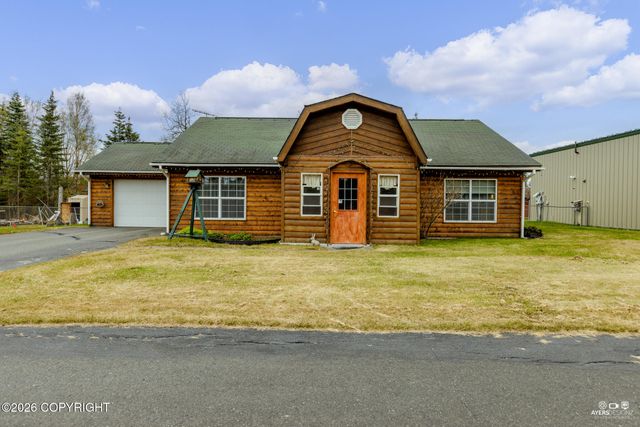 377 W Marydale Avenue, Soldotna, AK 99669