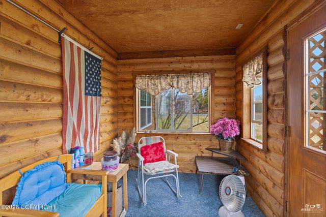 377 W Marydale Avenue, Soldotna, AK 99669